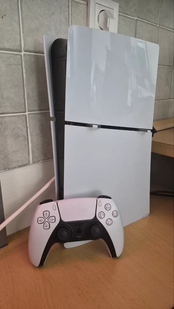 Sony PS5 Slim 1TB и PS VR2
