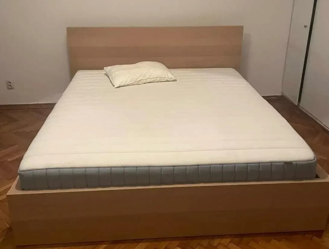 Кровать IKEA MALM 180x200 с матрасом