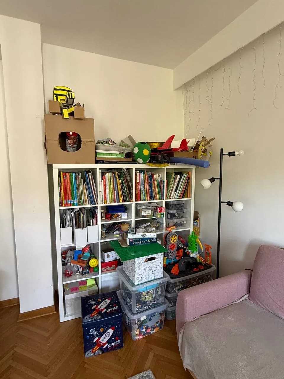 Стеллаж IKEA KALLAX 147x147