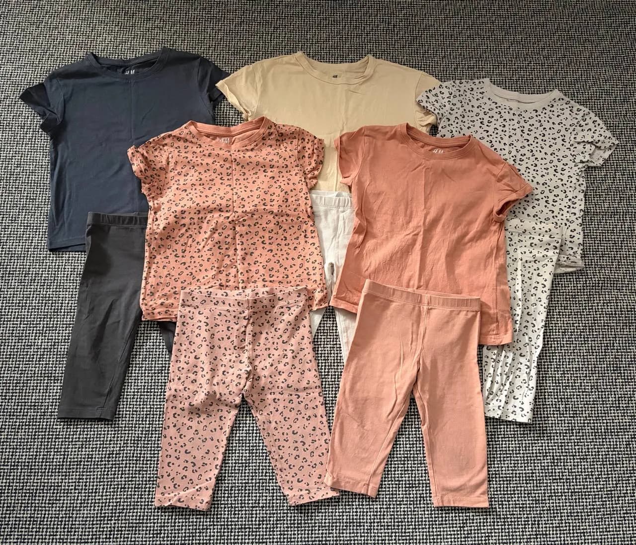 Детские комплекты H&M футболки и лосины