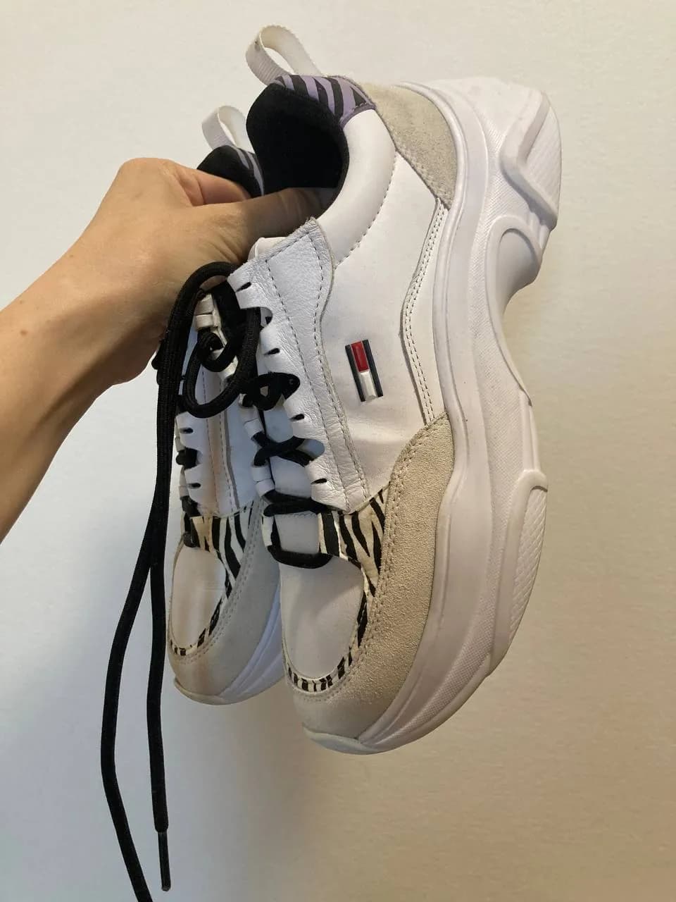 Женские кроссовки Tommy Hilfiger 38