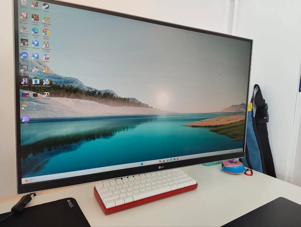 4K монитор LG 27UD69P