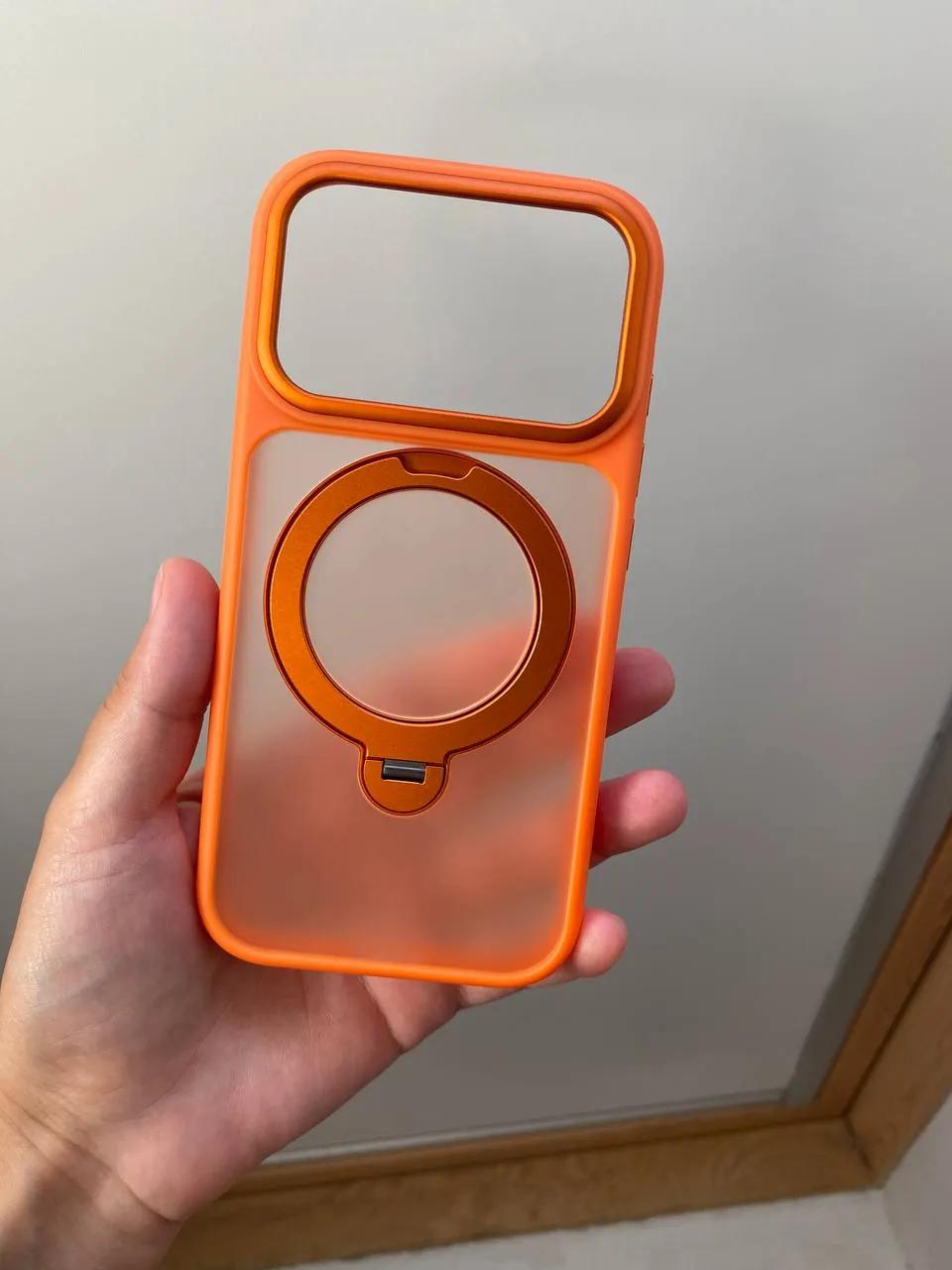 Чехол на iPhone 17 Pro