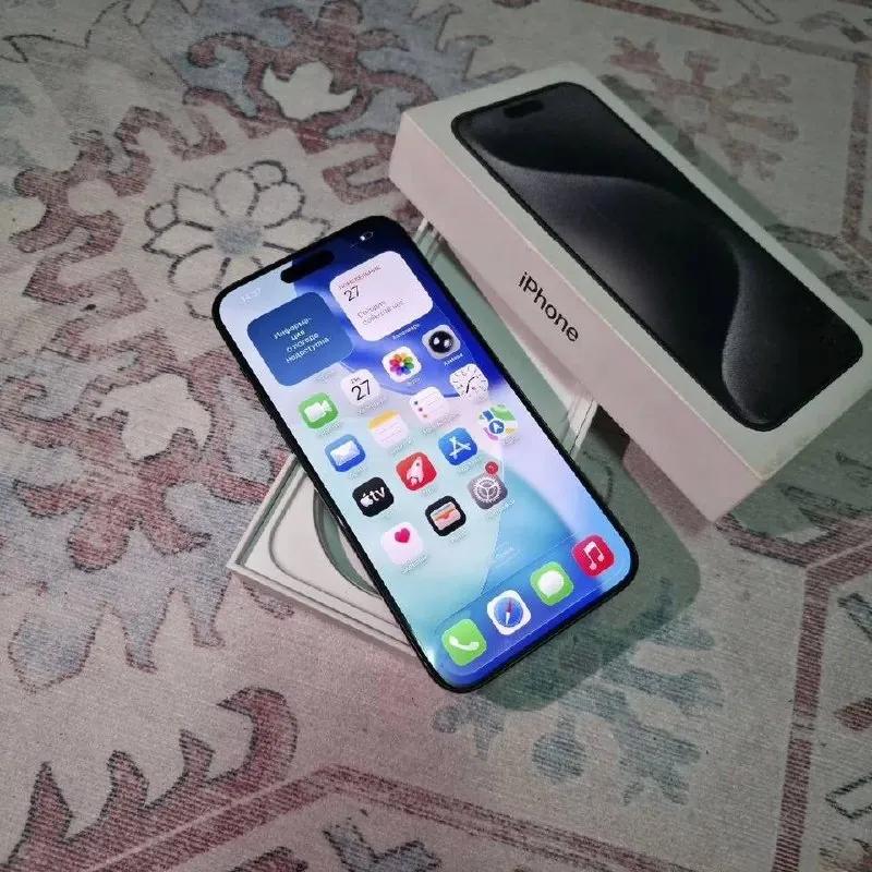 iPhone 15 Pro Max 256 ГБ черный титан