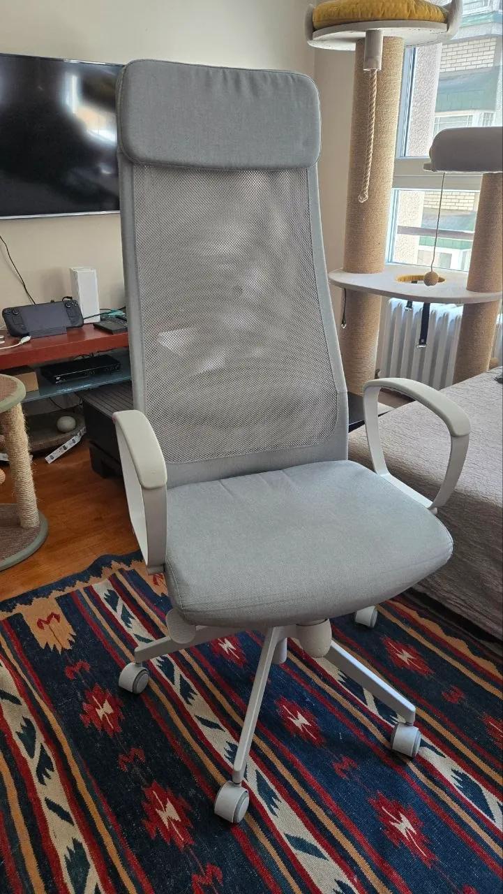 Рабочий стул MARKUS IKEA