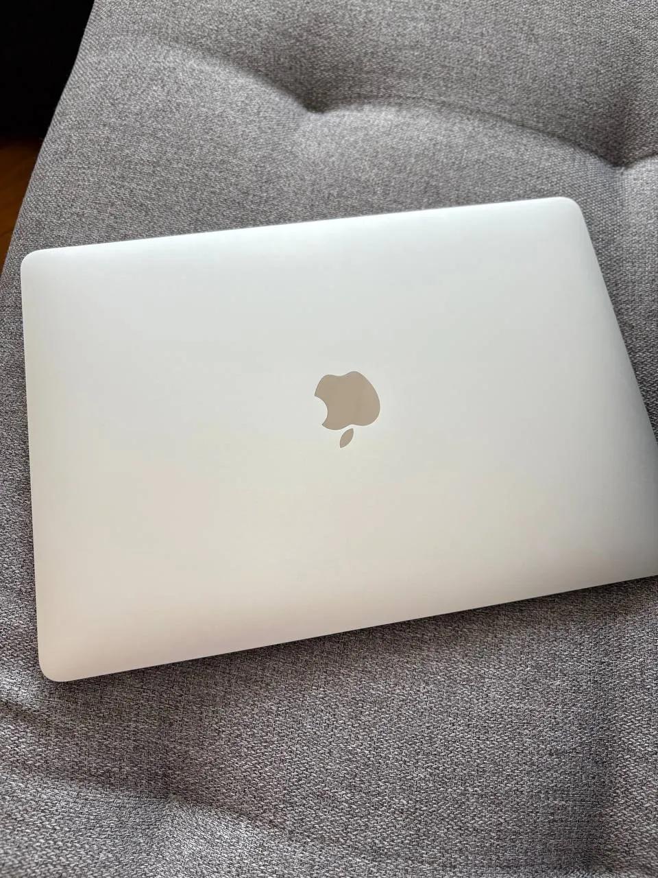 MacBook Air M1 8GB 256GB