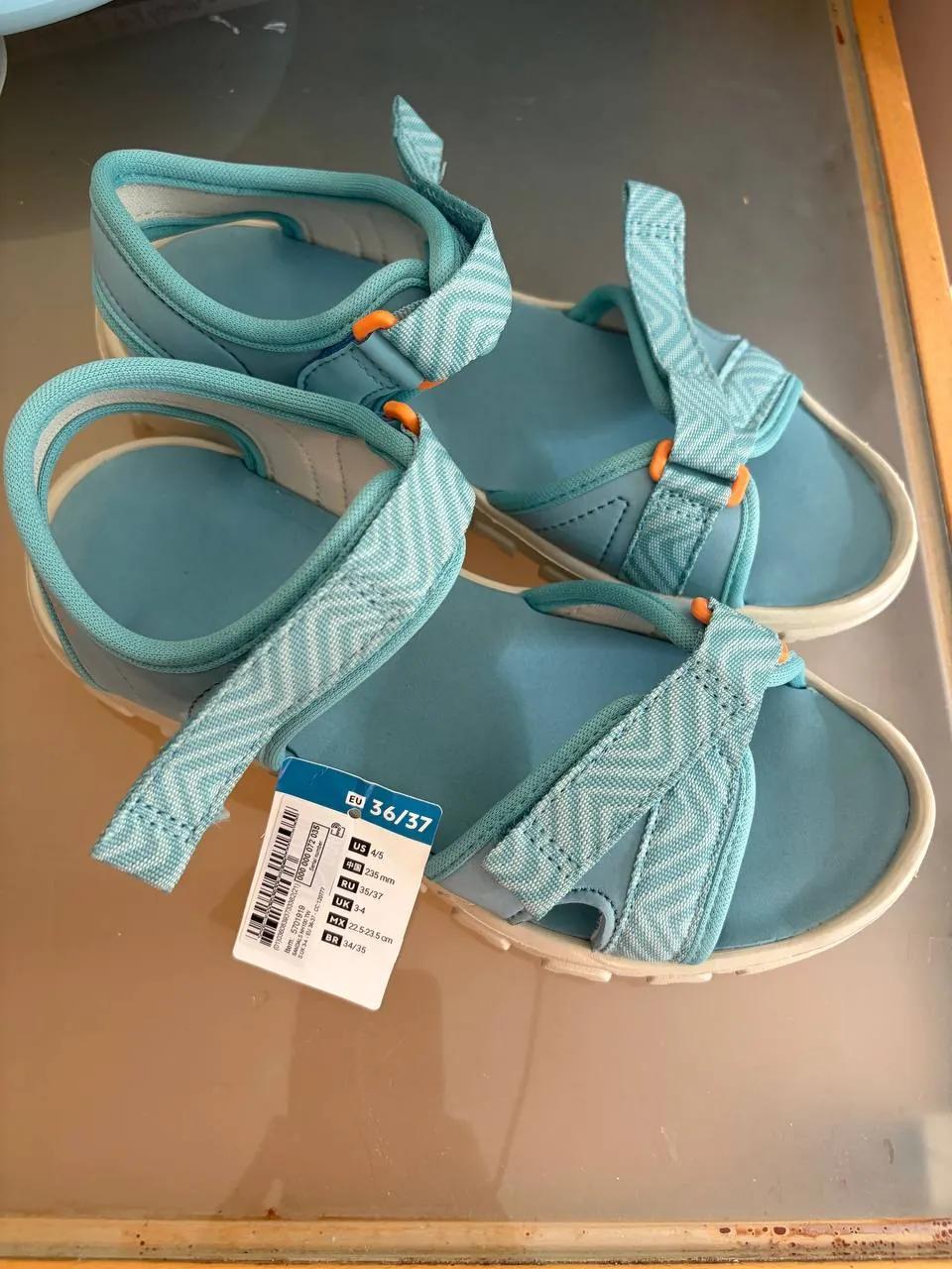 Сандалии Decathlon новые размер 36 37