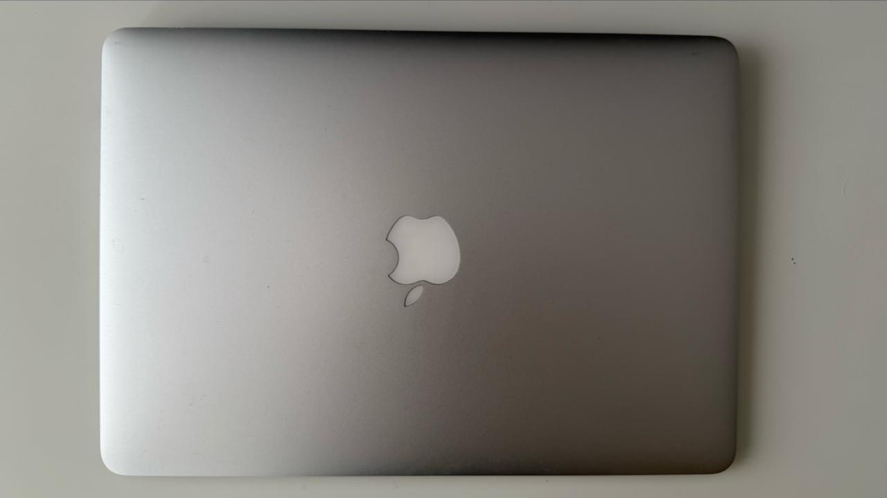 MacBook Air 13" 2017 (A1466) SSD 256Гб, RAM 8Гб. 7