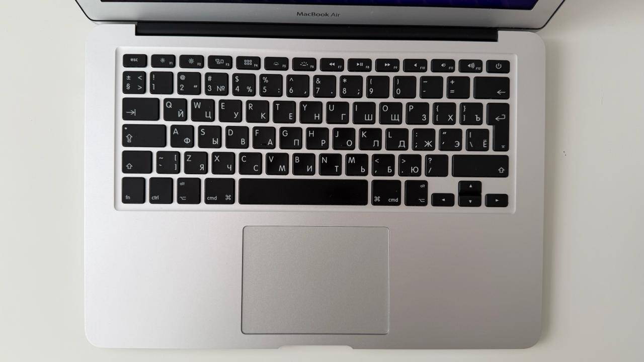 MacBook Air 13" 2017 (A1466) SSD 256Гб, RAM 8Гб. 6