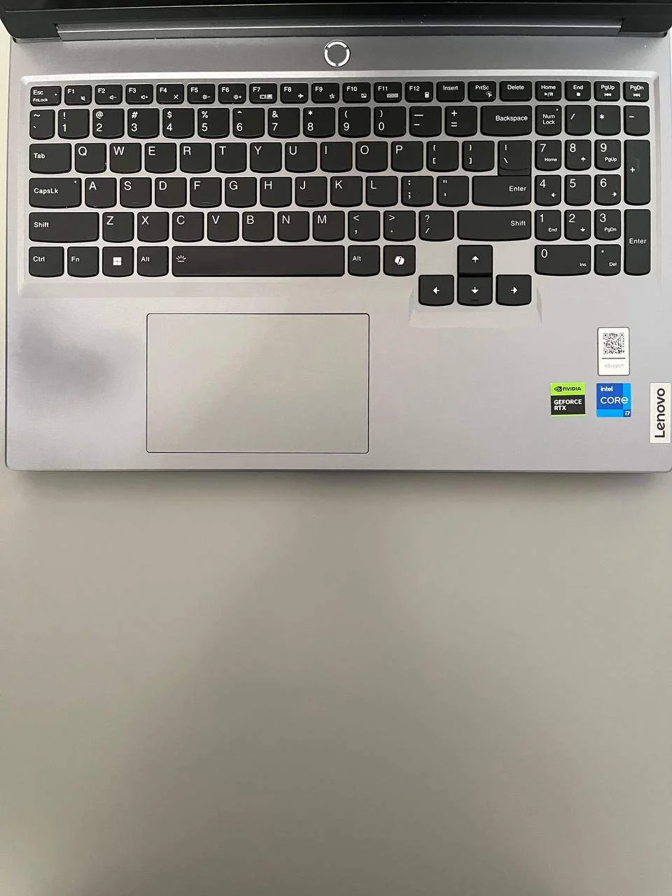 Ноутбук Lenovo Legion модель 17iRX9 3