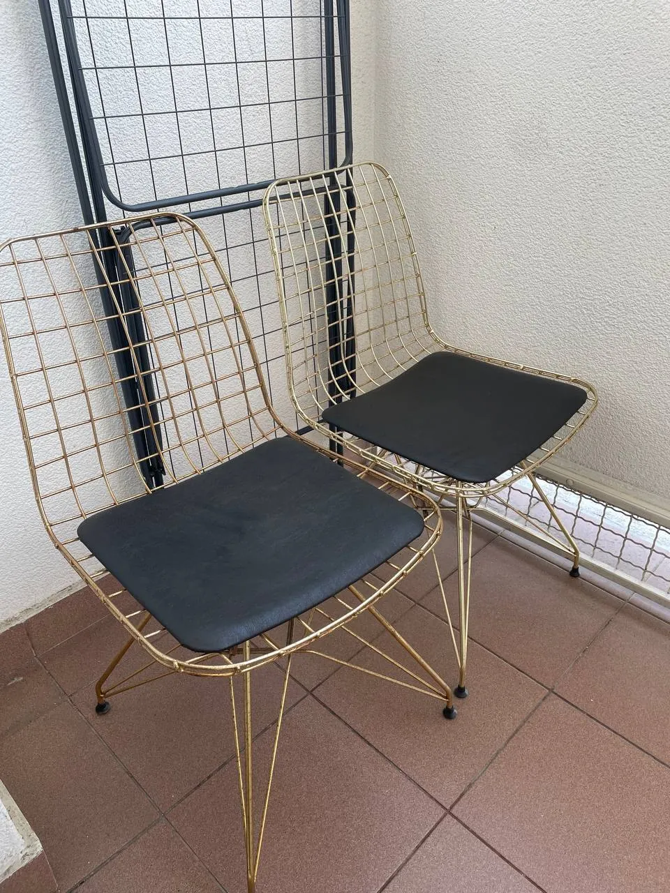 Мебель IKEA столы стулья и комод 4