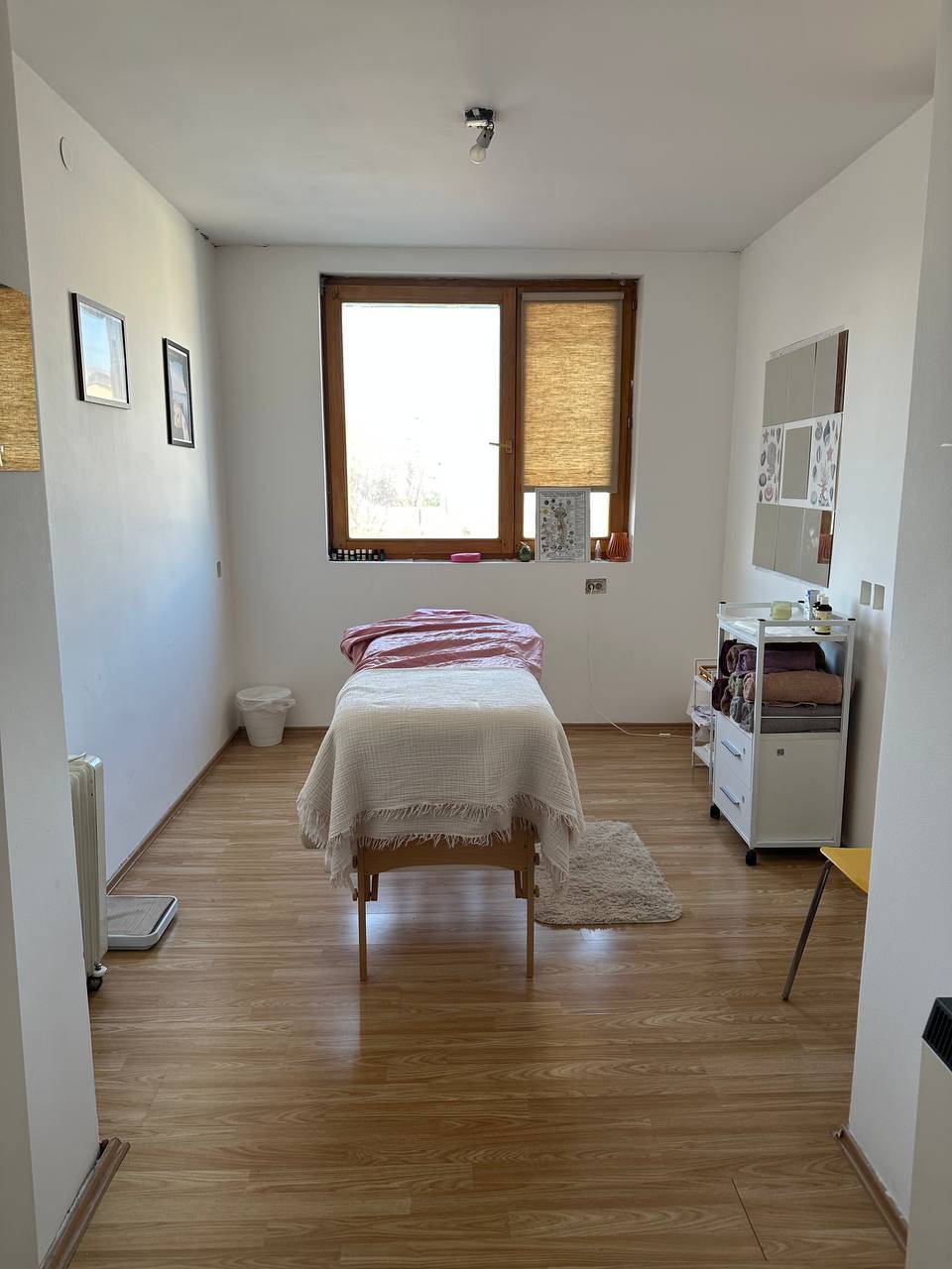 Ищу напарницу для совместной аренды кабинета в районе Врачар 7