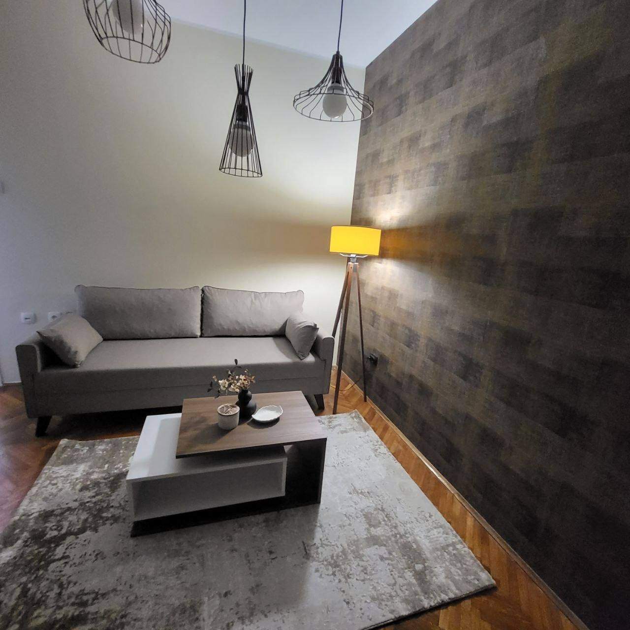 Квартира 42 м2 в исключительном месте, в самом центре Белграда 4