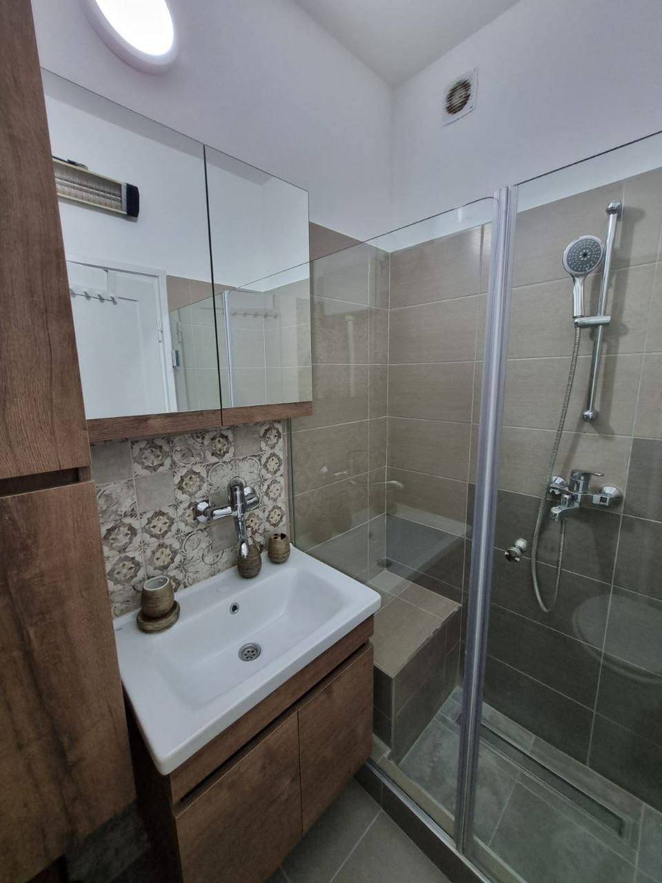 Квартира 42 м2 в исключительном месте, в самом центре Белграда 8