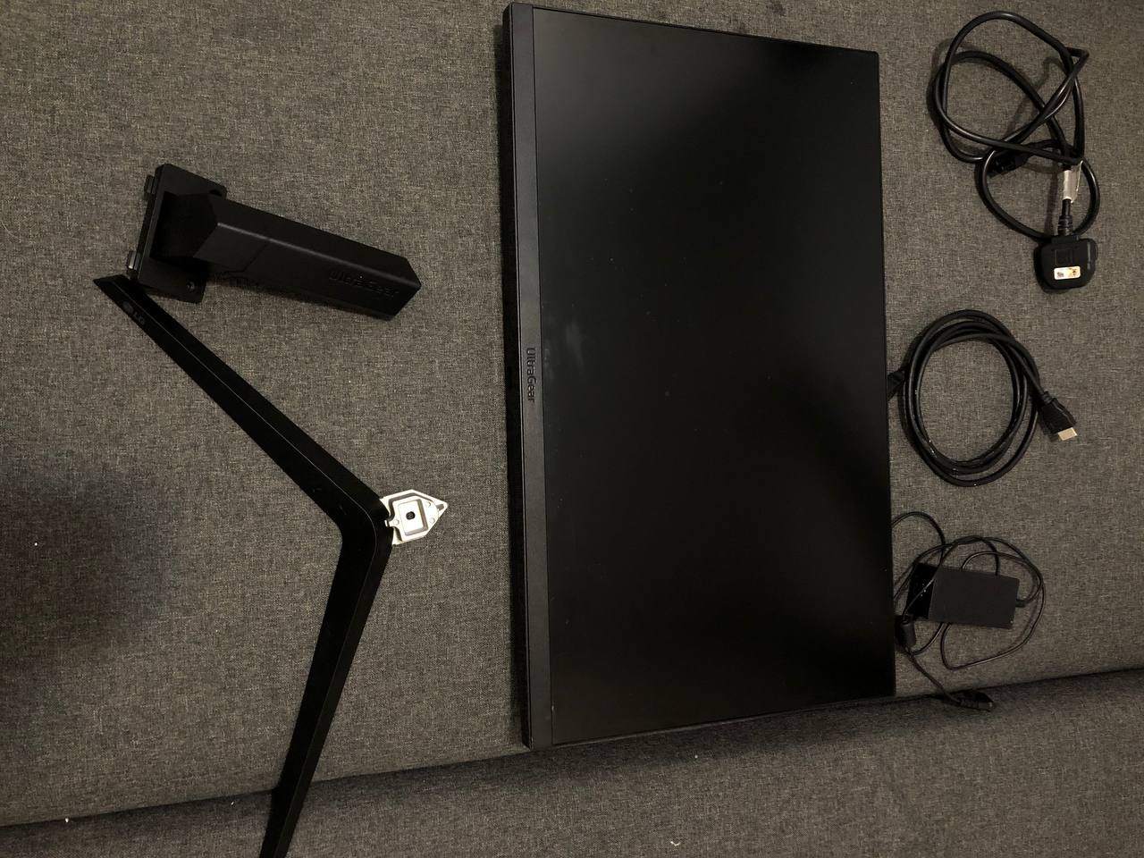 LG 24GQ50F-B UltraGear 2