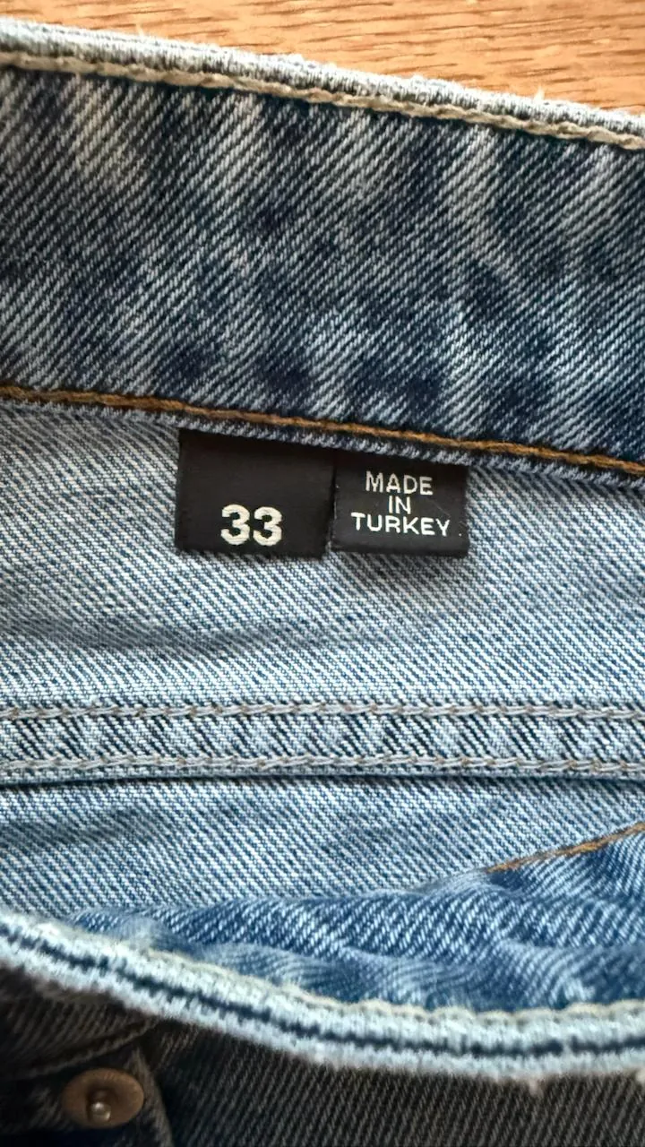 Мужские шорты Superdry размер 48 3