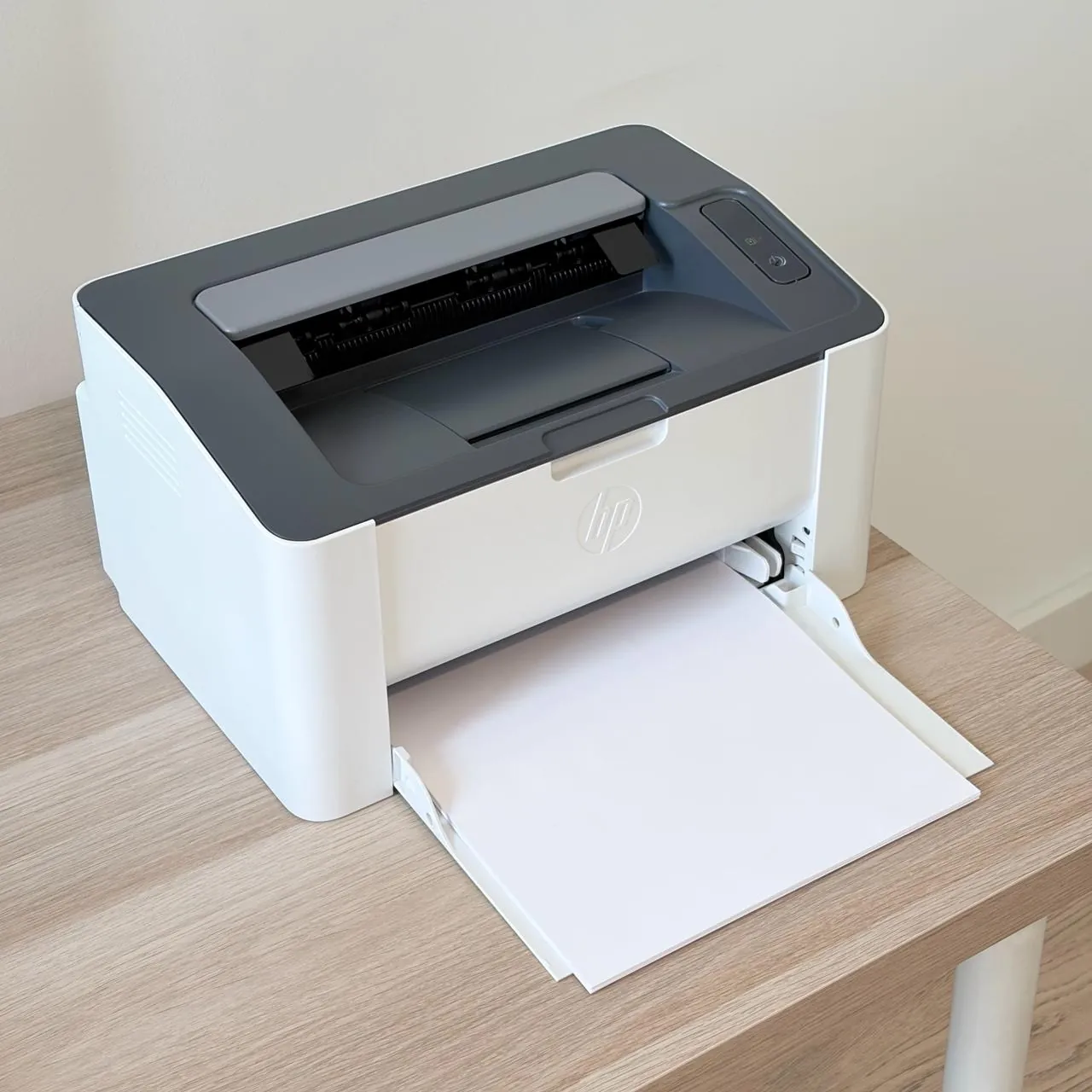 Лазерный принтер HP Laser 107a 1
