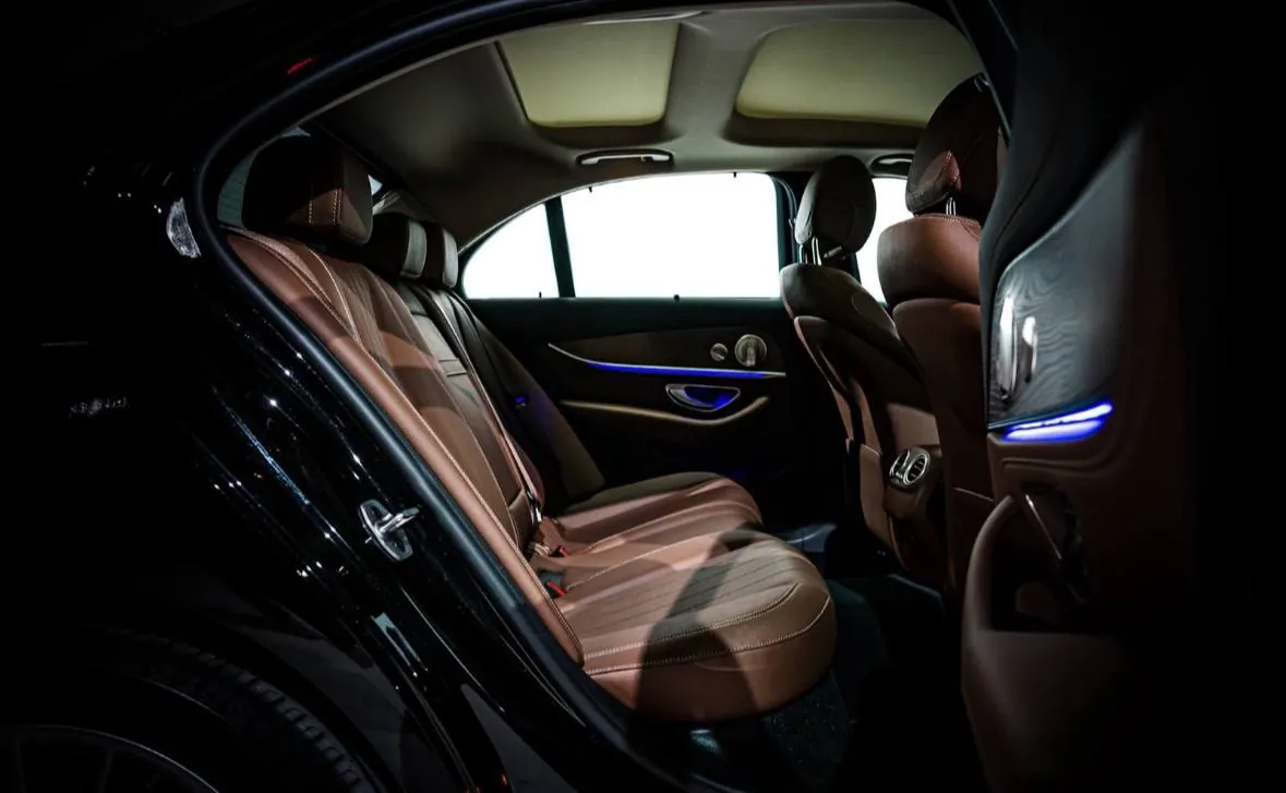 VIP трансфер Белград Mercedes V class 7