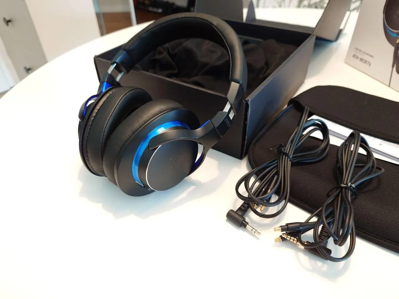 Наушники Audio-Technica ATH-MSR7b Hi-Res полный комплект 160 EUR 3