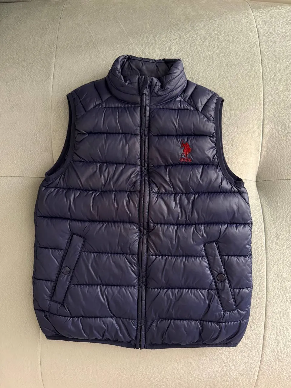 Детская жилетка U.S.POLO ASSN 7-8 лет 122-128 см 4500 дин 1