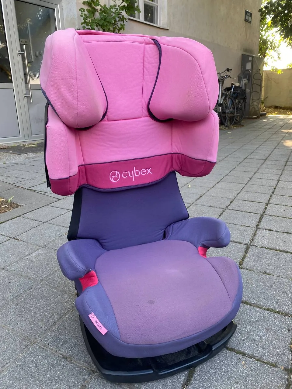 Детское автокресло Cybex до 36 кг 3500 дин Грбавица 1