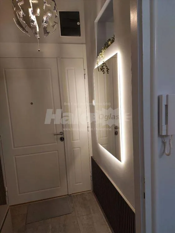 Аренда 3-комн. квартира 62 м², центр Белграда, 1 000 EUR/мес 1