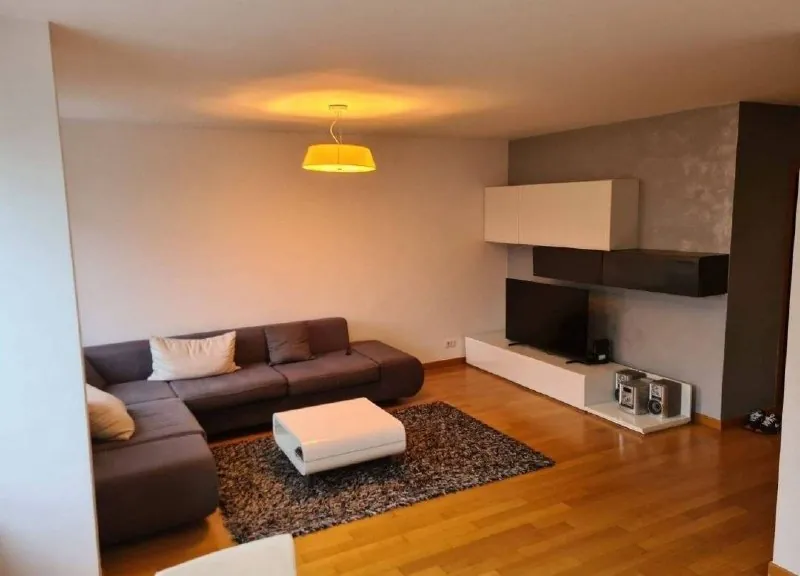Трёхкомнатная квартира Врачар Knjeginje Zorke 85м2 9