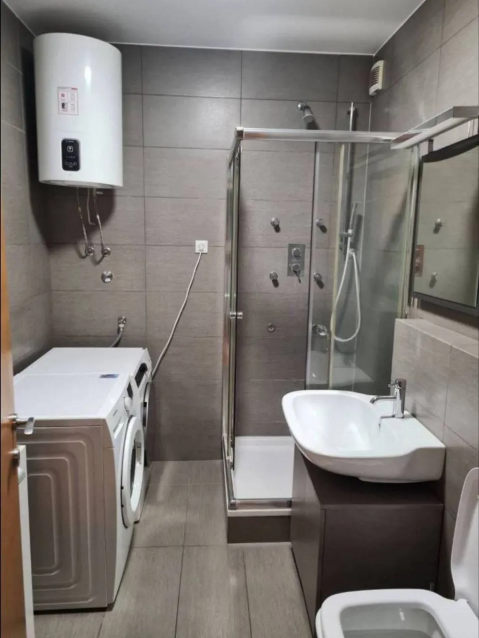 Трёхкомнатная квартира Врачар Knjeginje Zorke 85м2 4