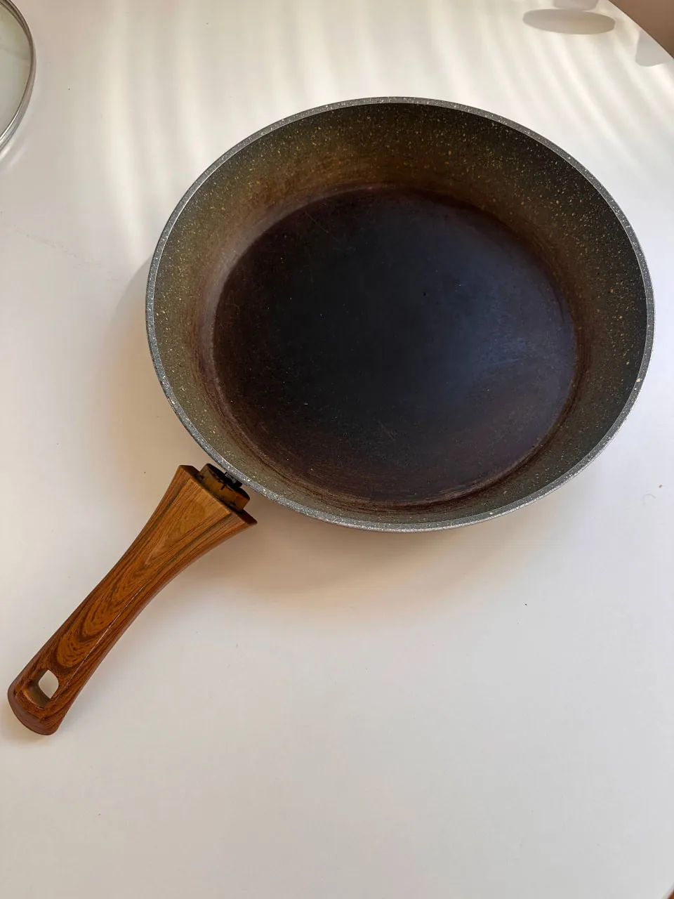 Сковороды Tefal Bonera и крышка BERKRAFT Ташмайдан 6