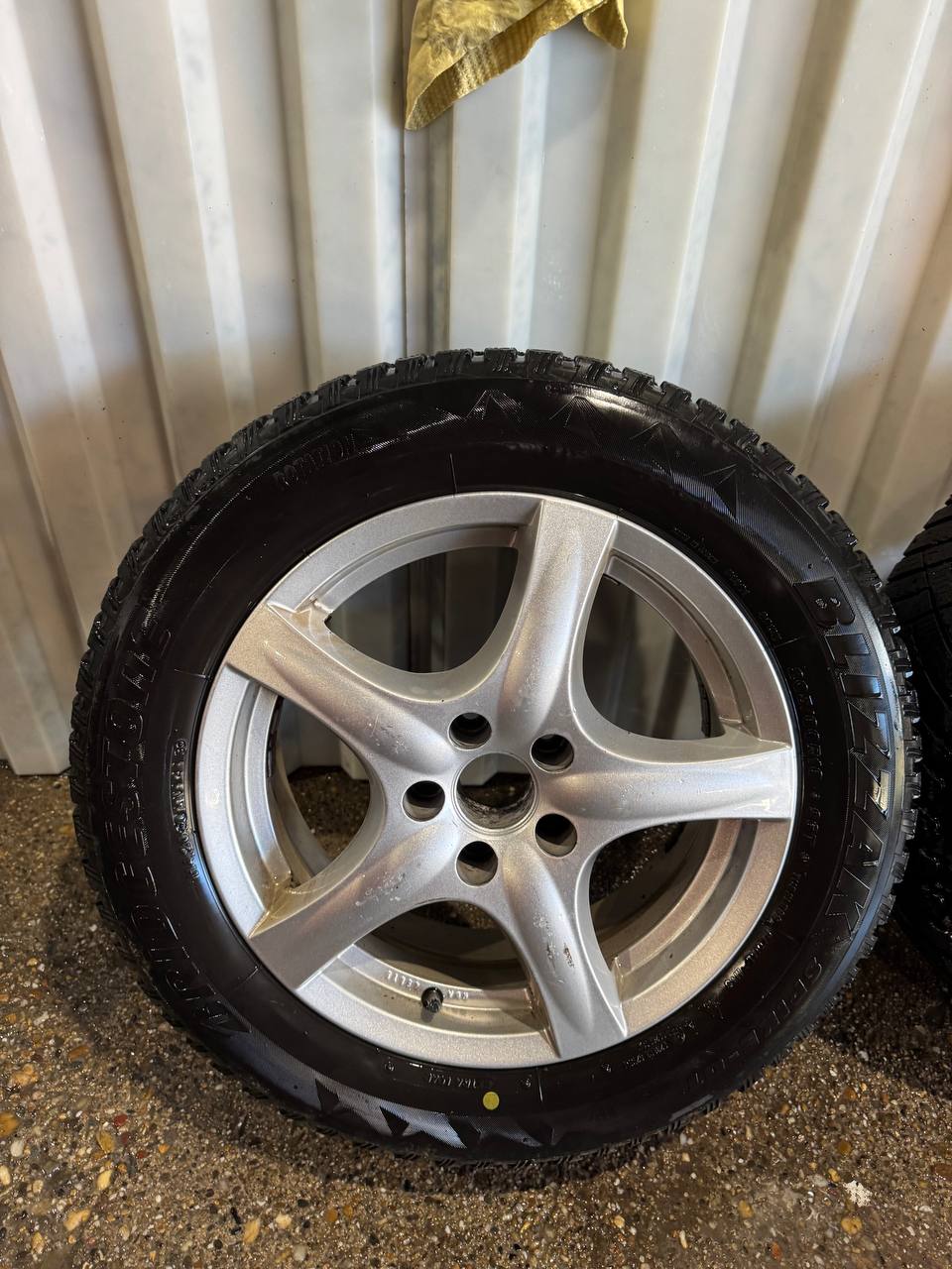 Комплект дисков R16 с резиной 6