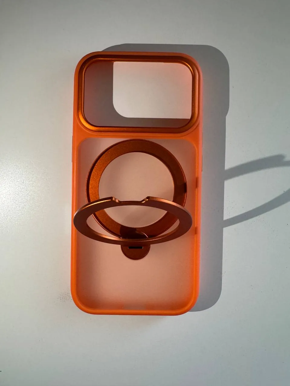 Чехол iPhone 17 Pro новый 2