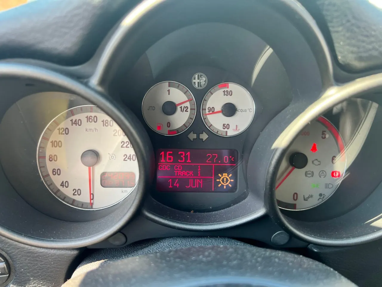 Alfa Romeo GT 1.9 JTD 2004 8