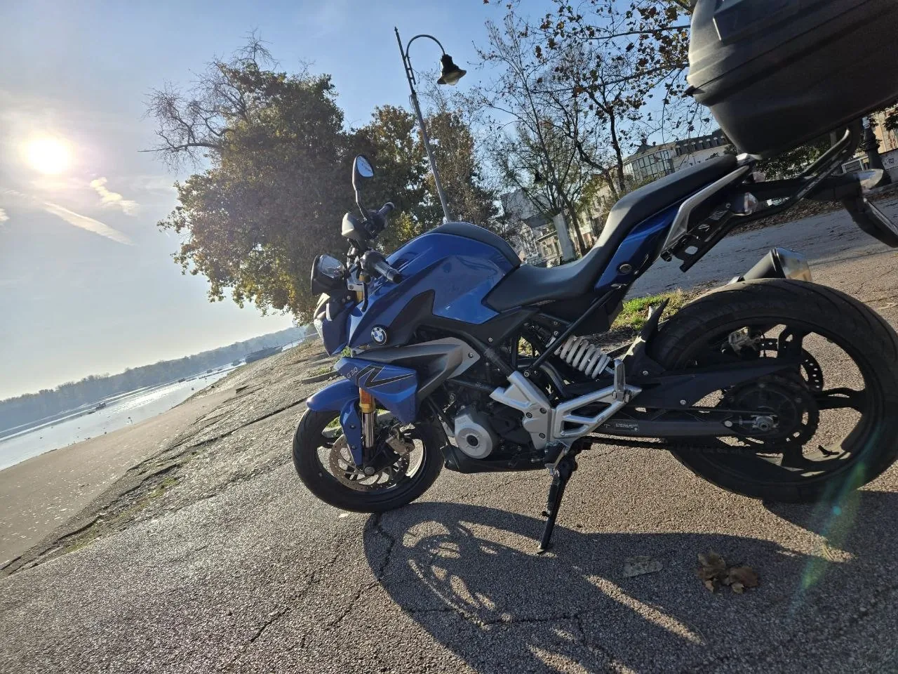 BMW G310R мотоцикл Белград 2