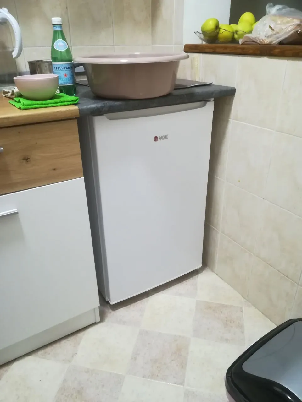 Холодильник Vox KS 1200 E однодверный 1