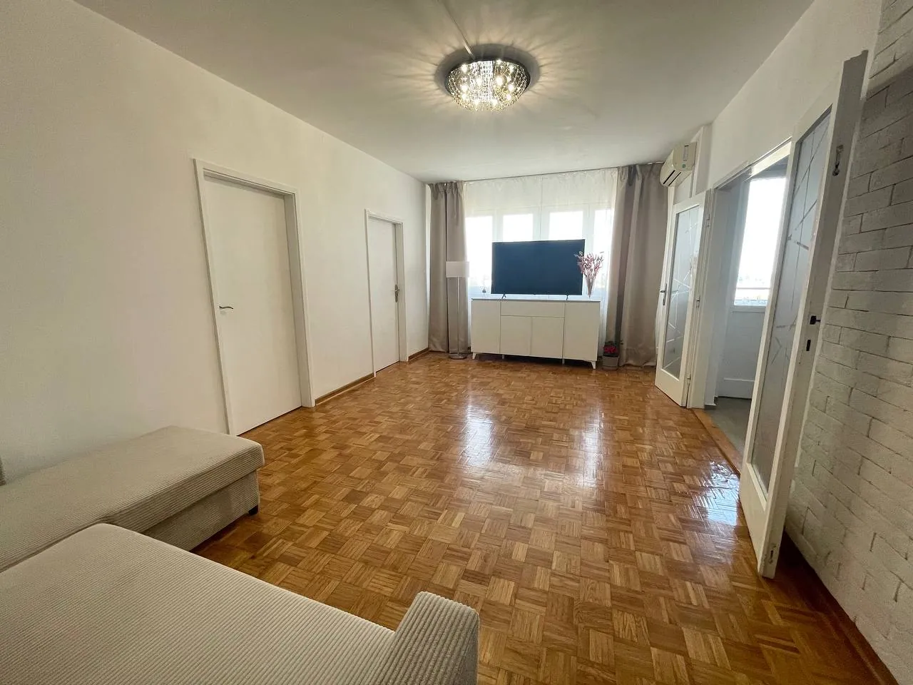3-комнатная квартира Нови Белград 61 м2 продажа 4