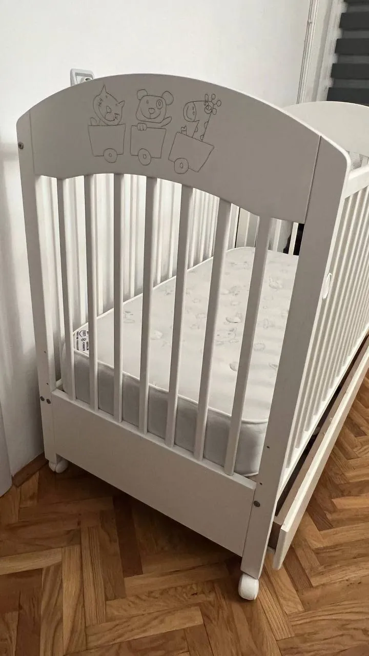 Детская кровать Bambino Gloria белая 2
