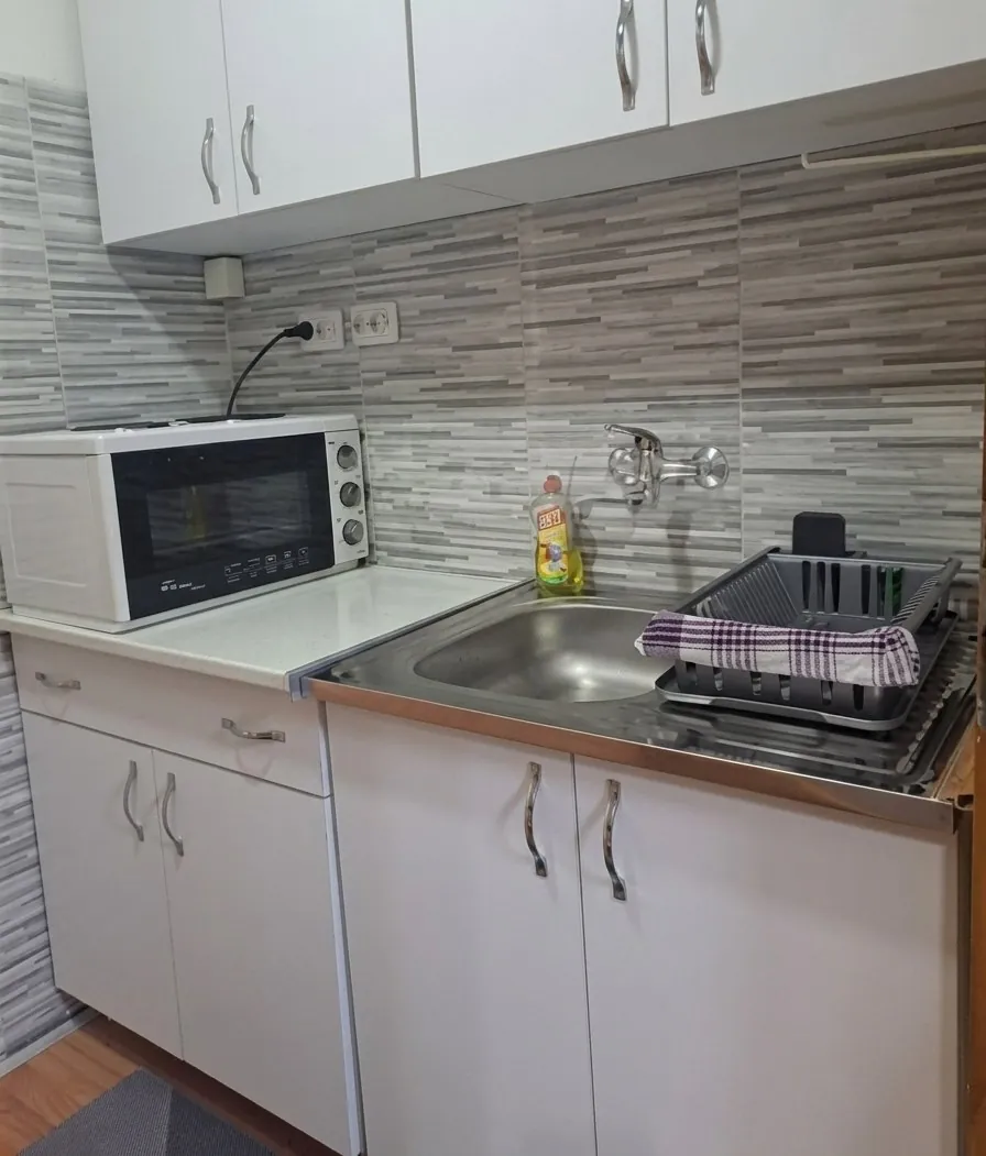 Аренда 1,5-комнатной квартиры Жарково Чукарица 35 м2 400 EUR 7