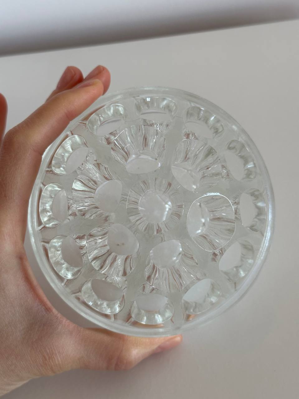 Винтажная стеклянная подставка для цветов 2