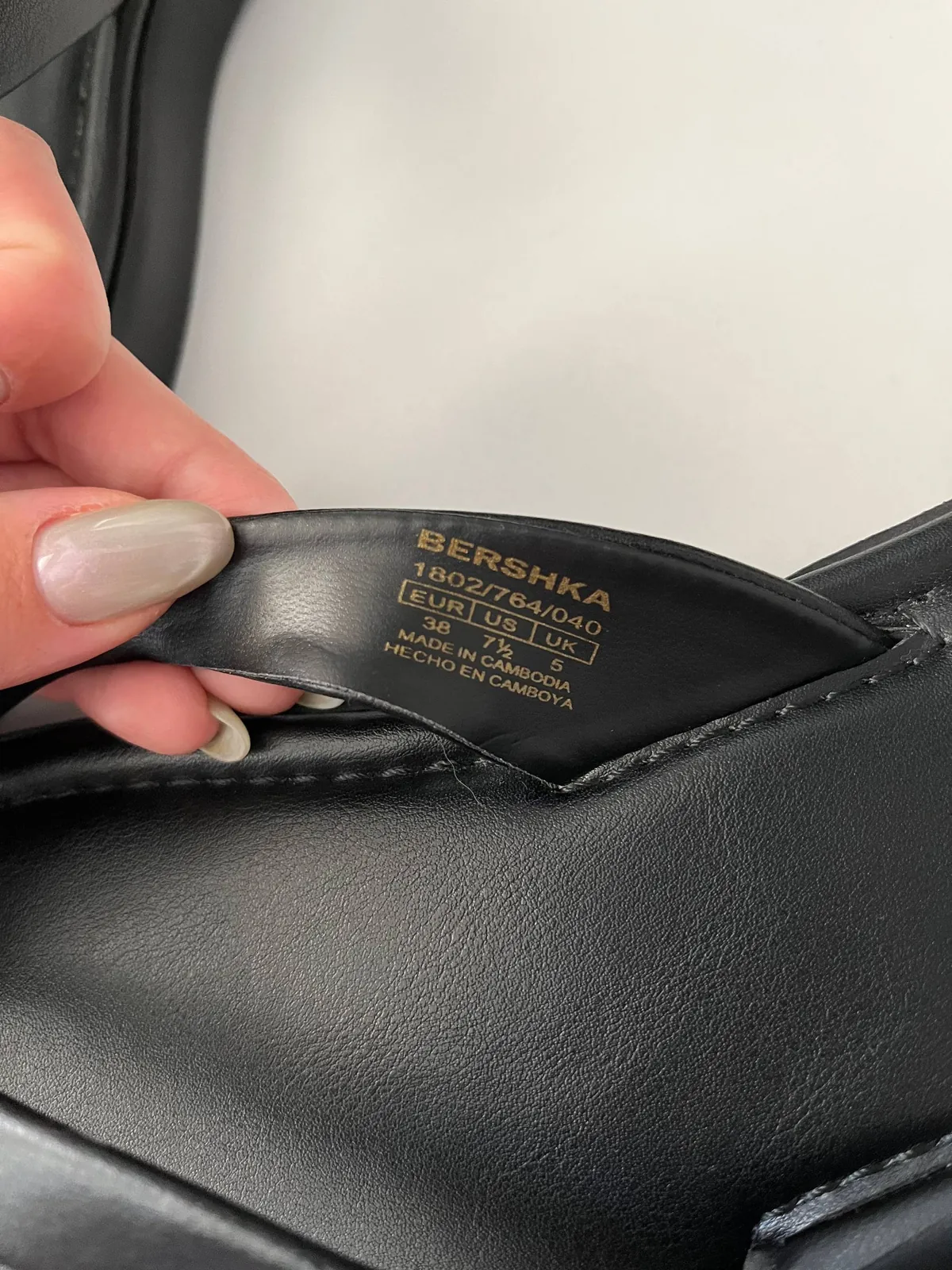 Шлепки Bershka размер 38 4