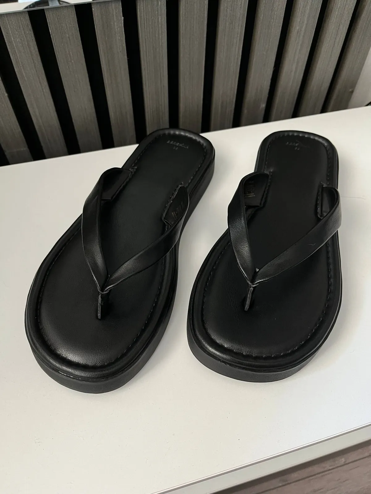 Шлепки Bershka размер 38 2
