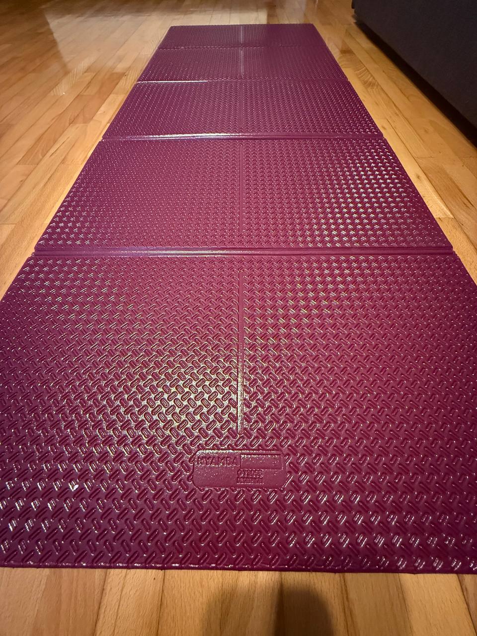 Складной коврик для фитнеса Nyamba 1