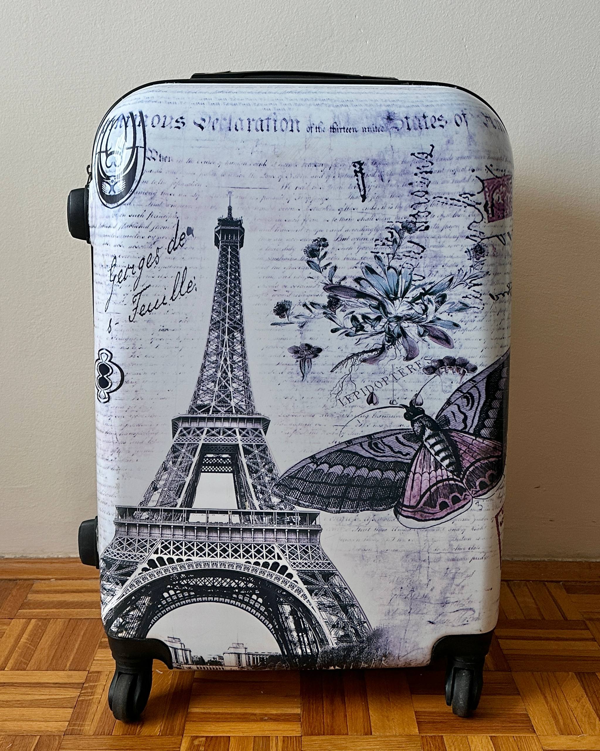 Чемодан размер M 1