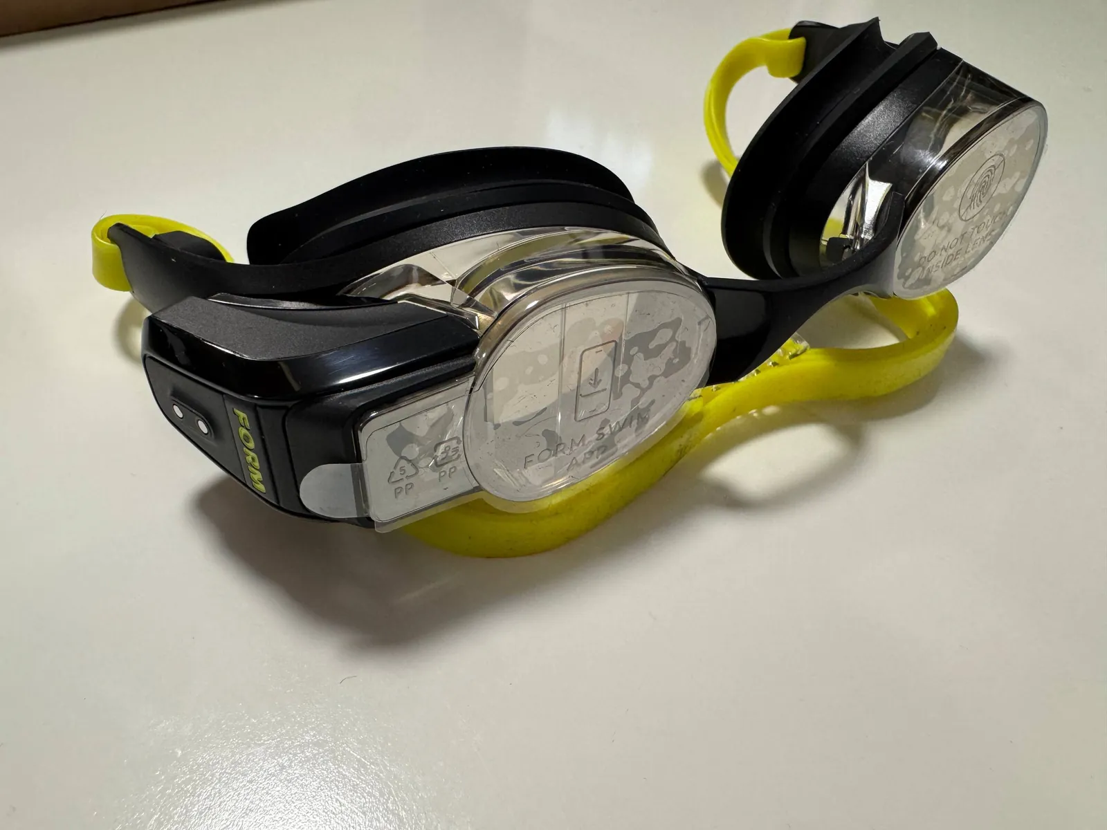 Умные очки для плавания FORM 2 Smart Swim Goggles 3