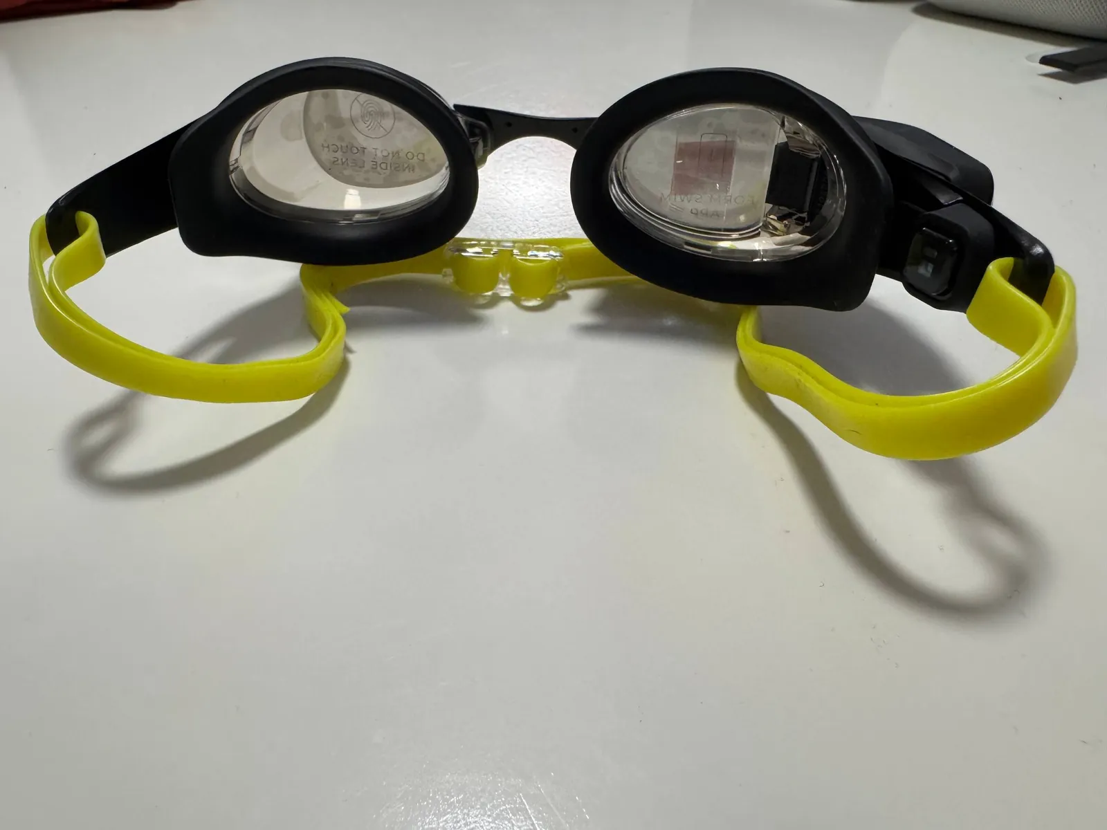 Умные очки для плавания FORM 2 Smart Swim Goggles 1
