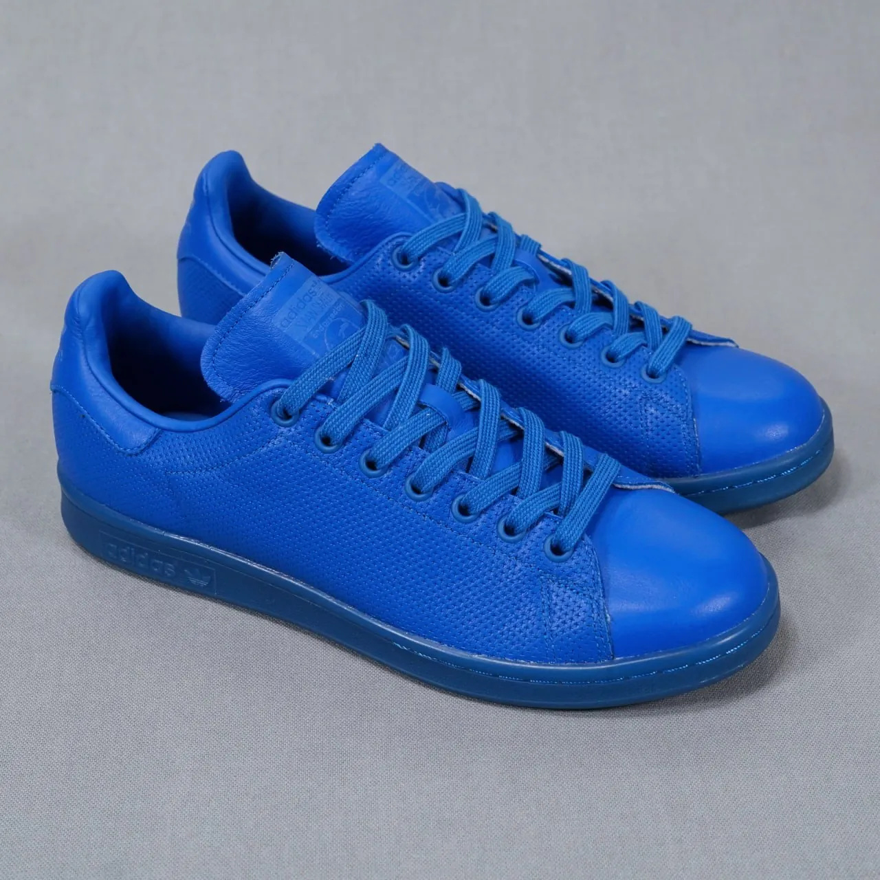 Adidas Stan Smith Converse Chuck поло YSL Нови-Сад 1