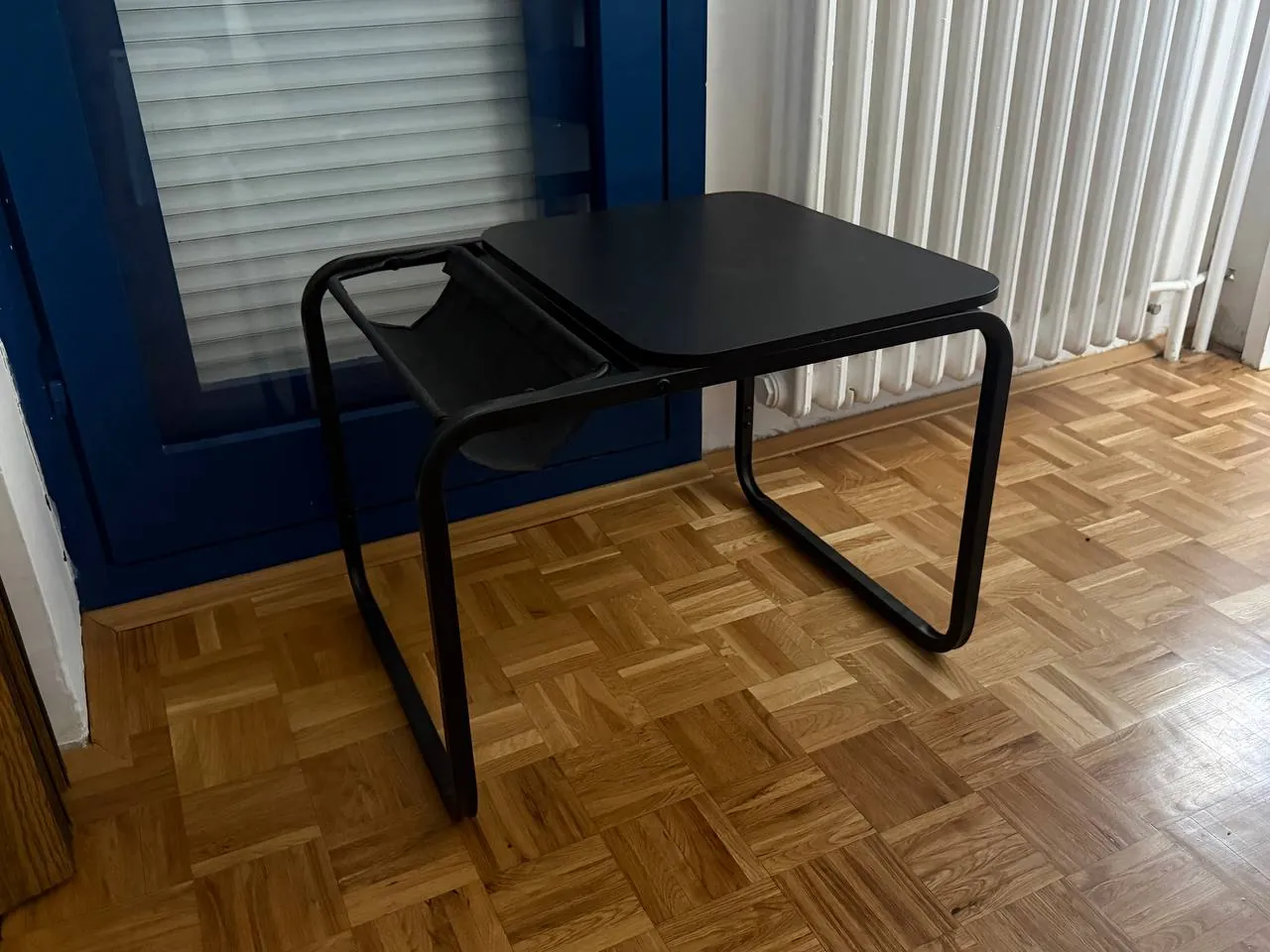 Журнальный стол IKEA регулируемый 1