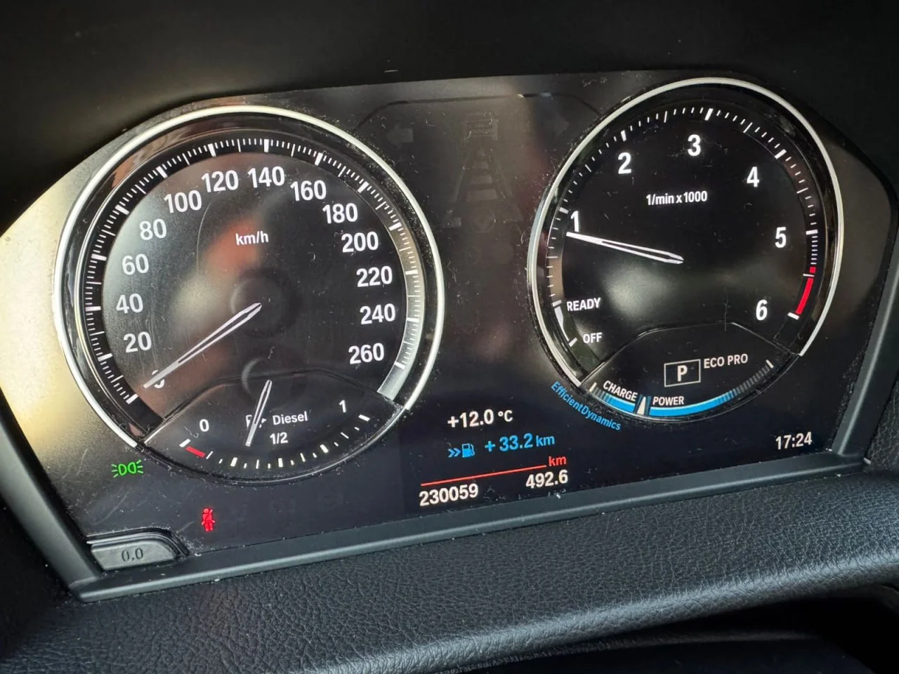 Автомобиль BMW 218d Gran Tourer 1