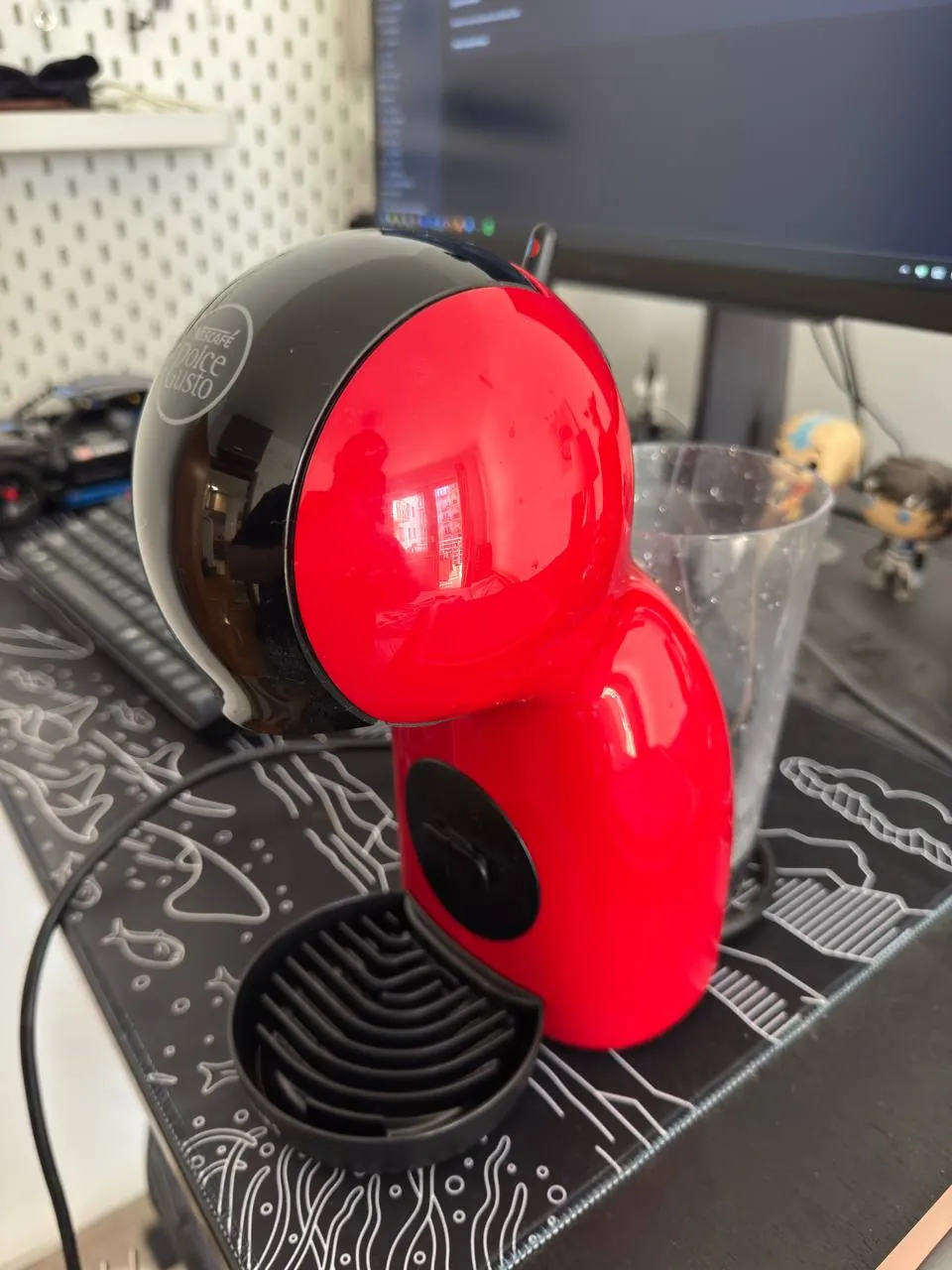 Кофемашина Nescafé Dolce Gusto Piccolo XS капсульная 1
