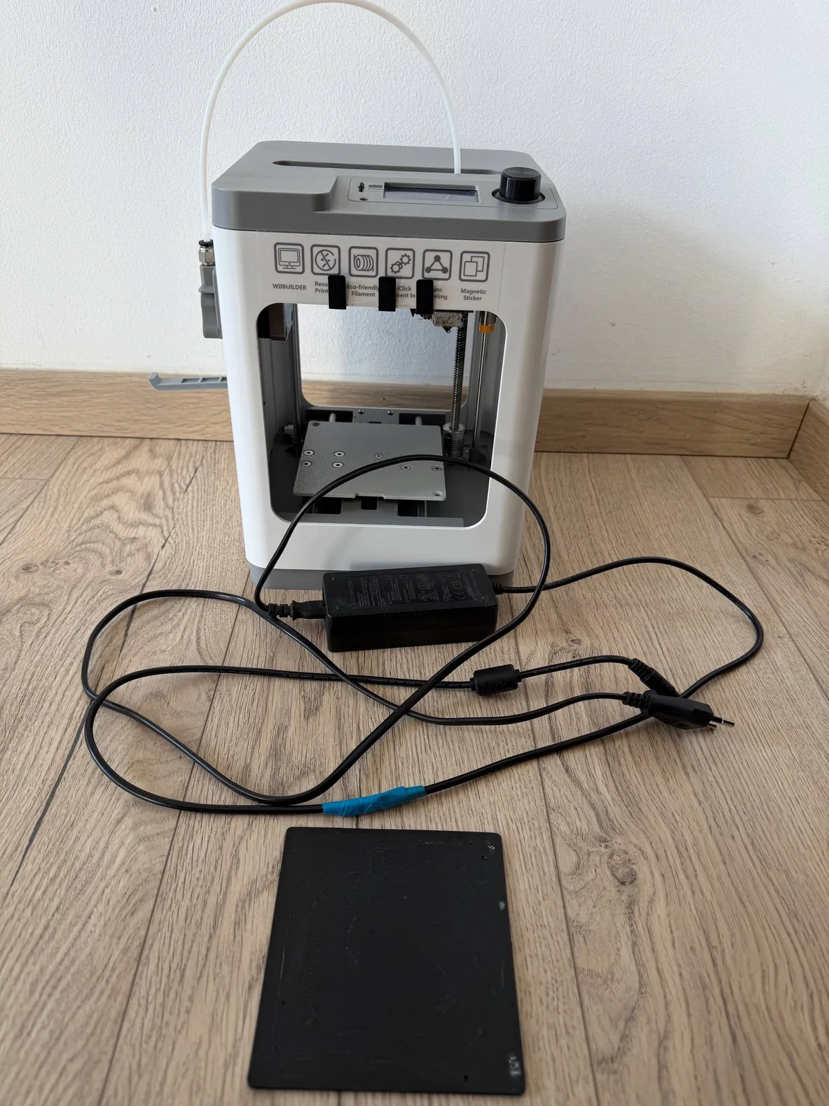 3D принтер Weedo Tina2 компактный рабочий 7