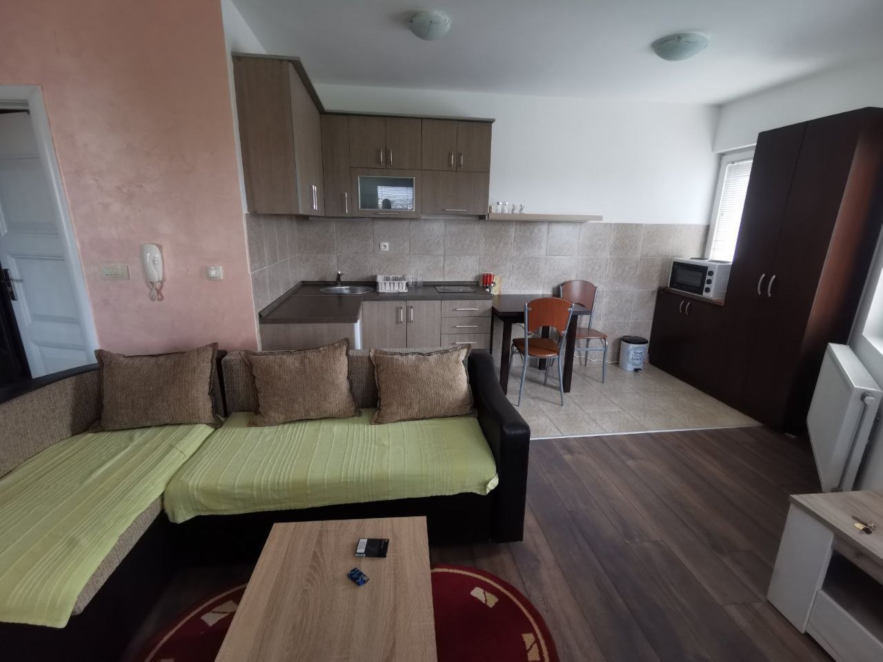 Аренда квартиры студии в Вождоваце 4